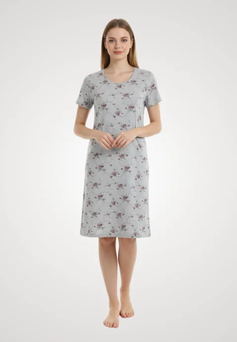 Cămașă de noapte gri cu flori si maneca scurta
