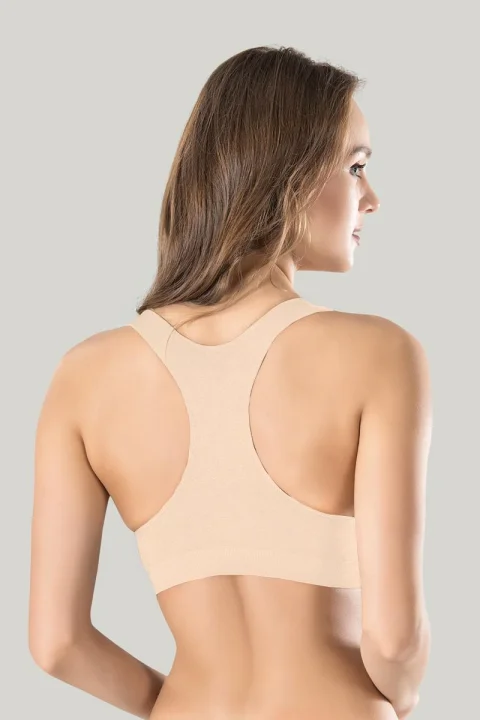 Bustiera dama elastica cu bretele groase, material lejer si elastic, culoare bej