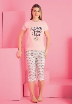 Pijama damă bumbac – tricou și pantaloni 3/4, imprimeu LOVE YOURSELF
