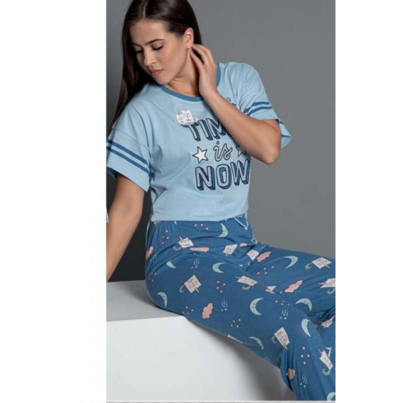 Pijama Dama din Bumbac cu maneca scurtă și pantaloni lungi – Set cu Imprimeu Time Is Now