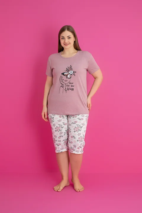 Pijama damă bumbac mărime mare – Set 2 piese: tricou + pantaloni 3/4 imprimeu NEVER HIDE YOUR WINGS